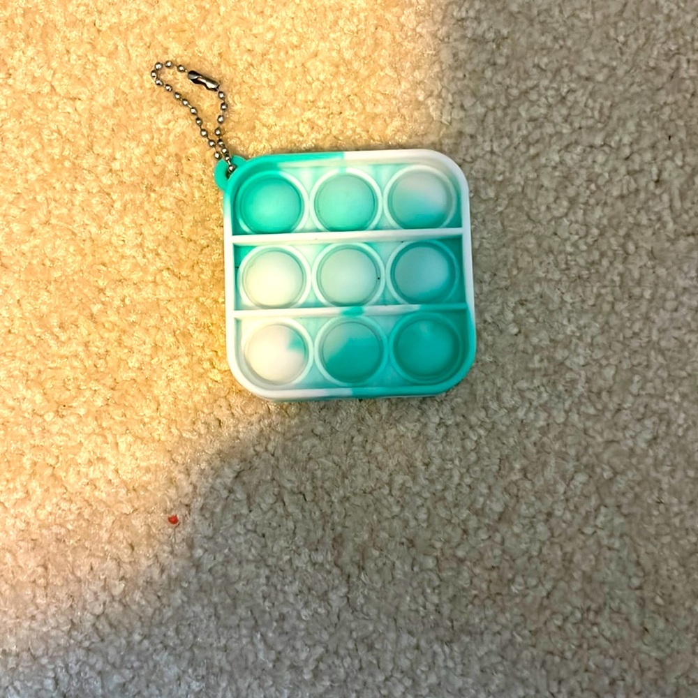mini pop it